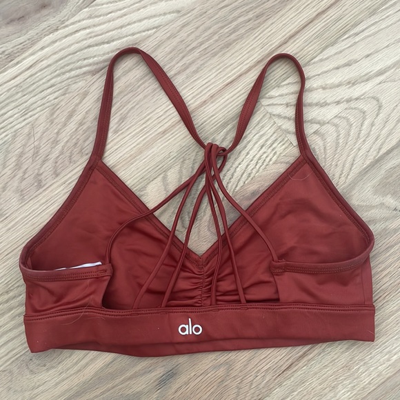 Alo Sunny Sports Bra - Picture 4 of 5